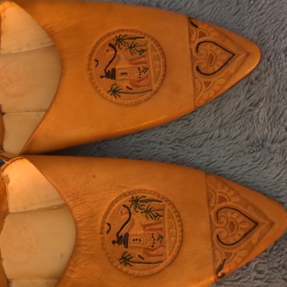 Genuine Leather Women's Slippers - Picture 3 of 3